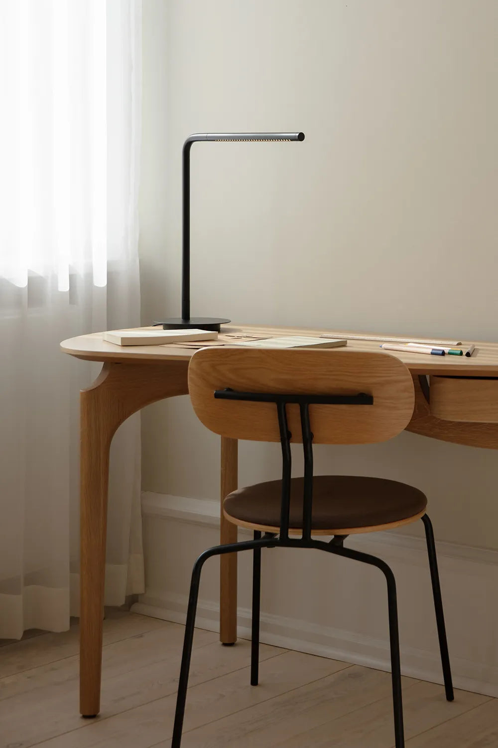 Omni | table lamp