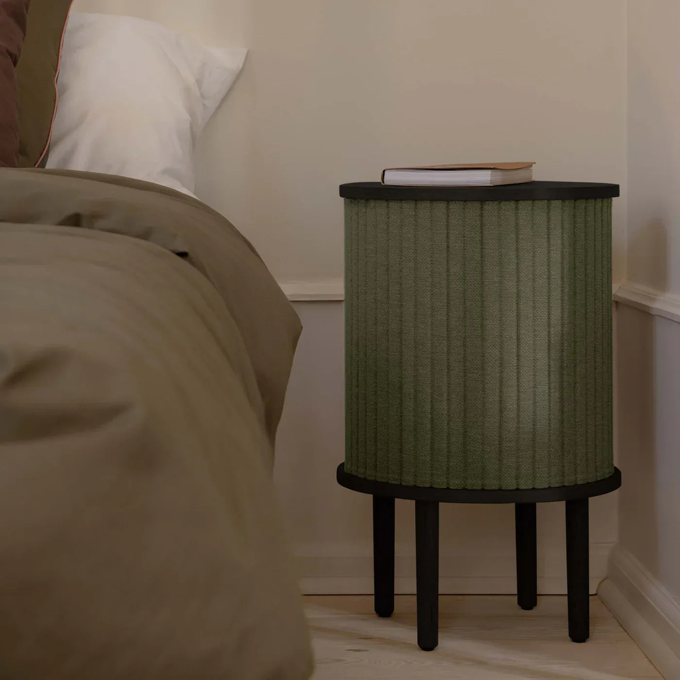 Audacious | side table