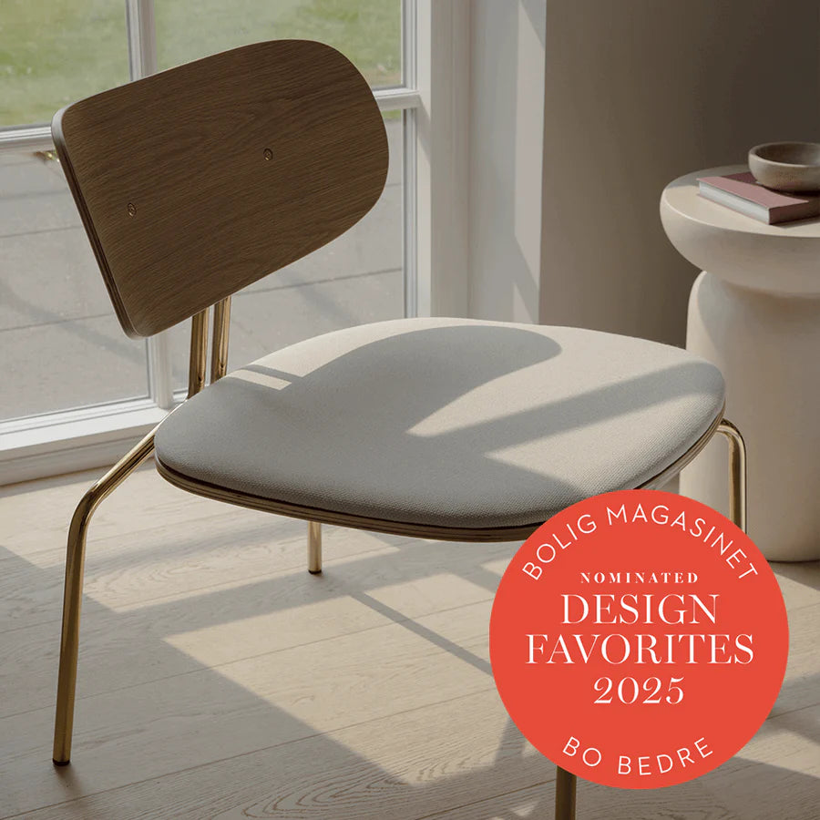 Curious | lounge chair