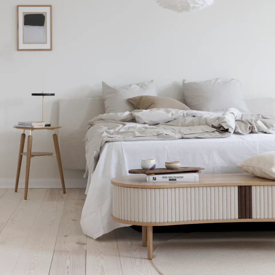 Audacious | tv bench