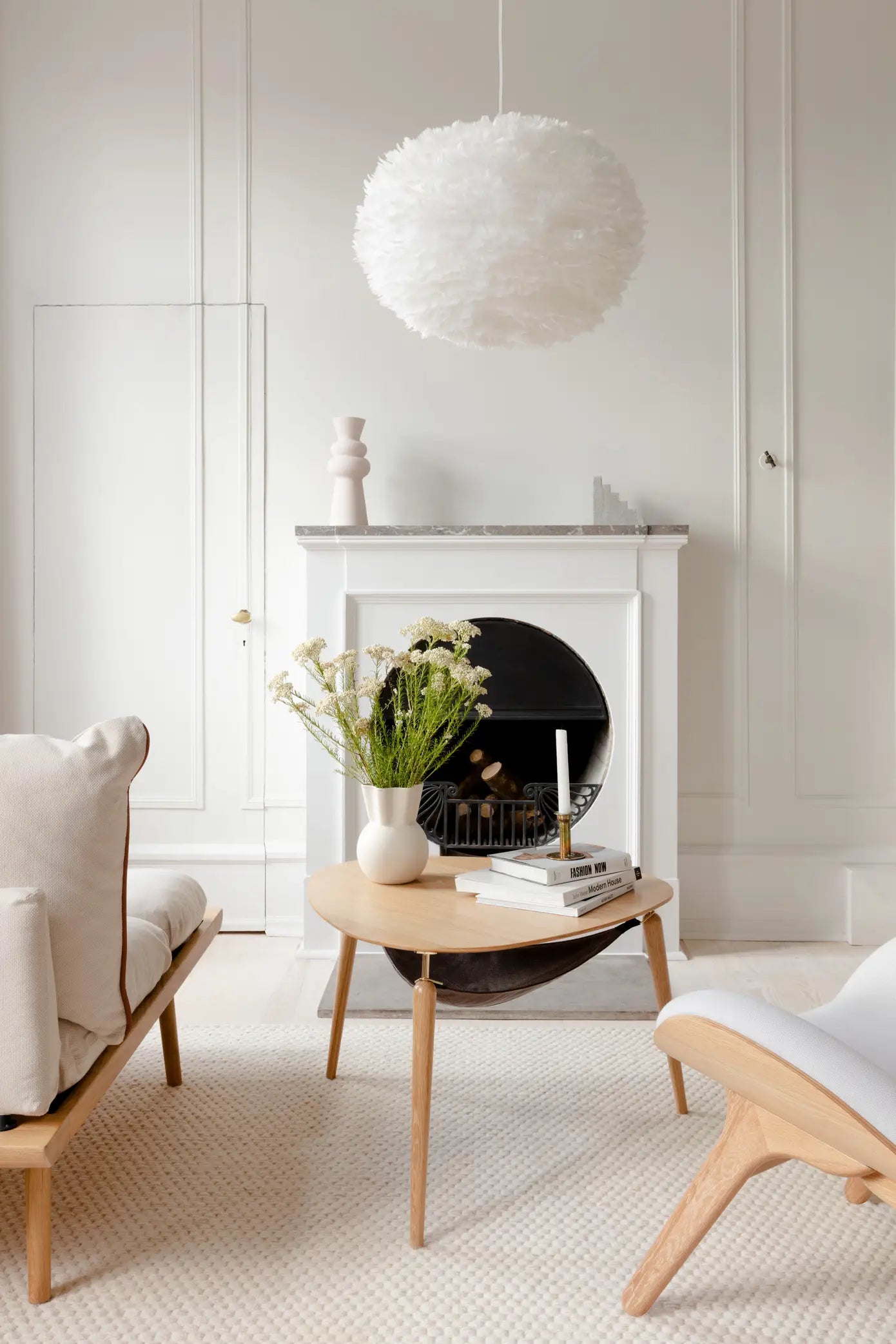 Hang Out | coffee table