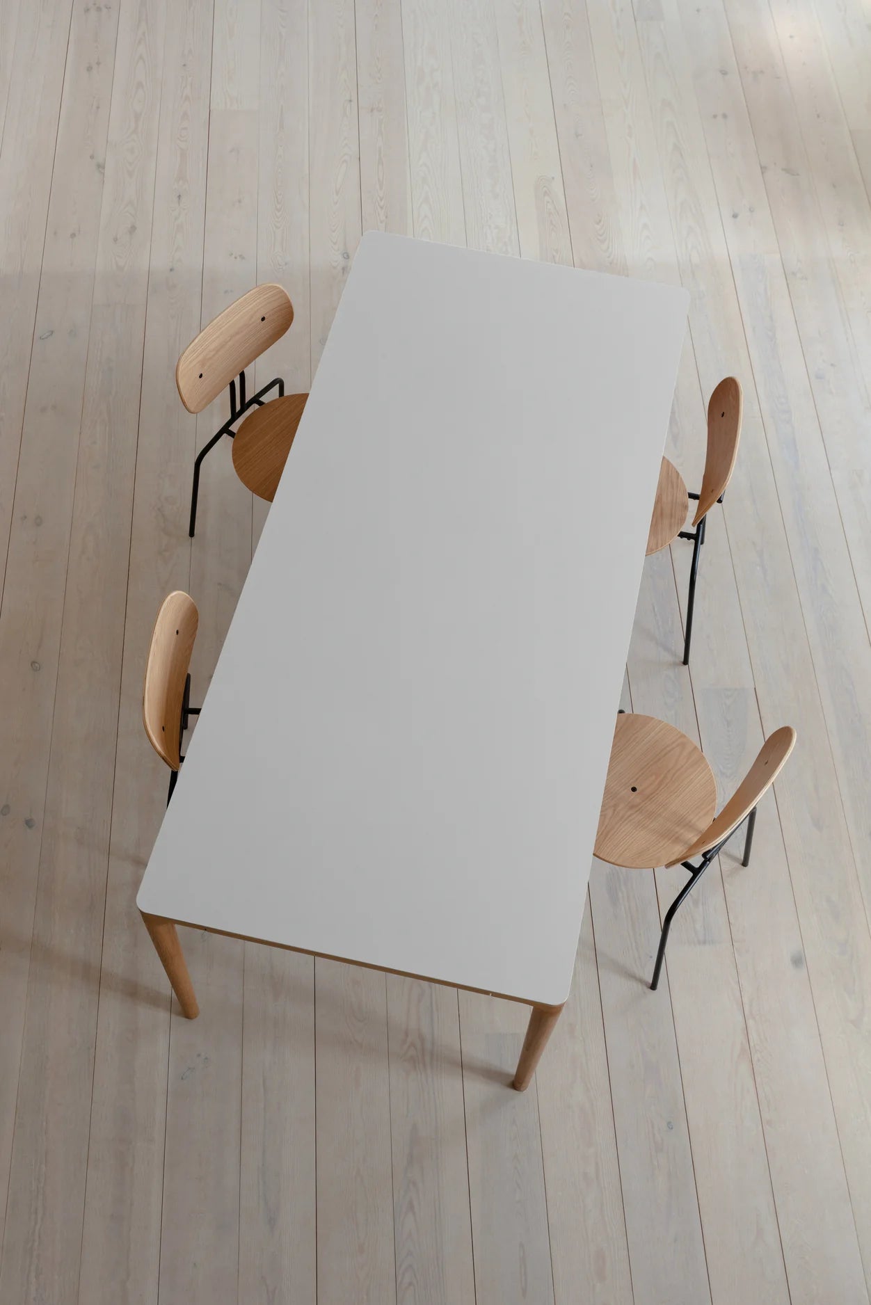 Heart'n'Soul | dining table 200