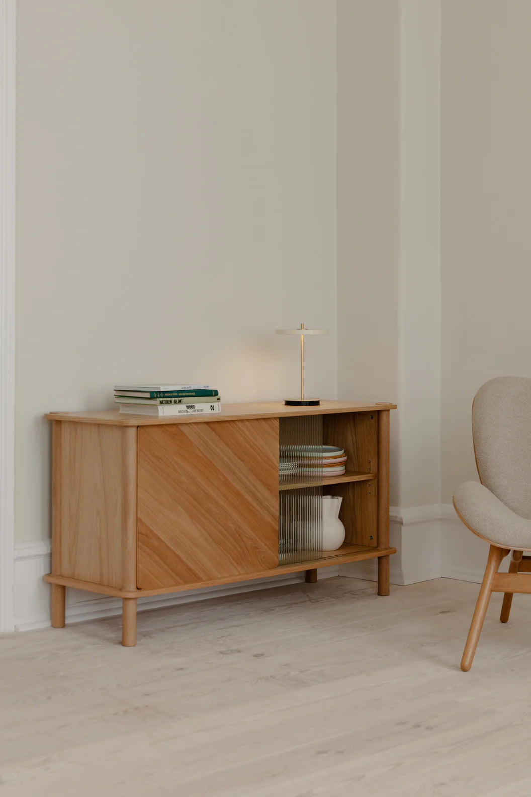 Italic | sideboard