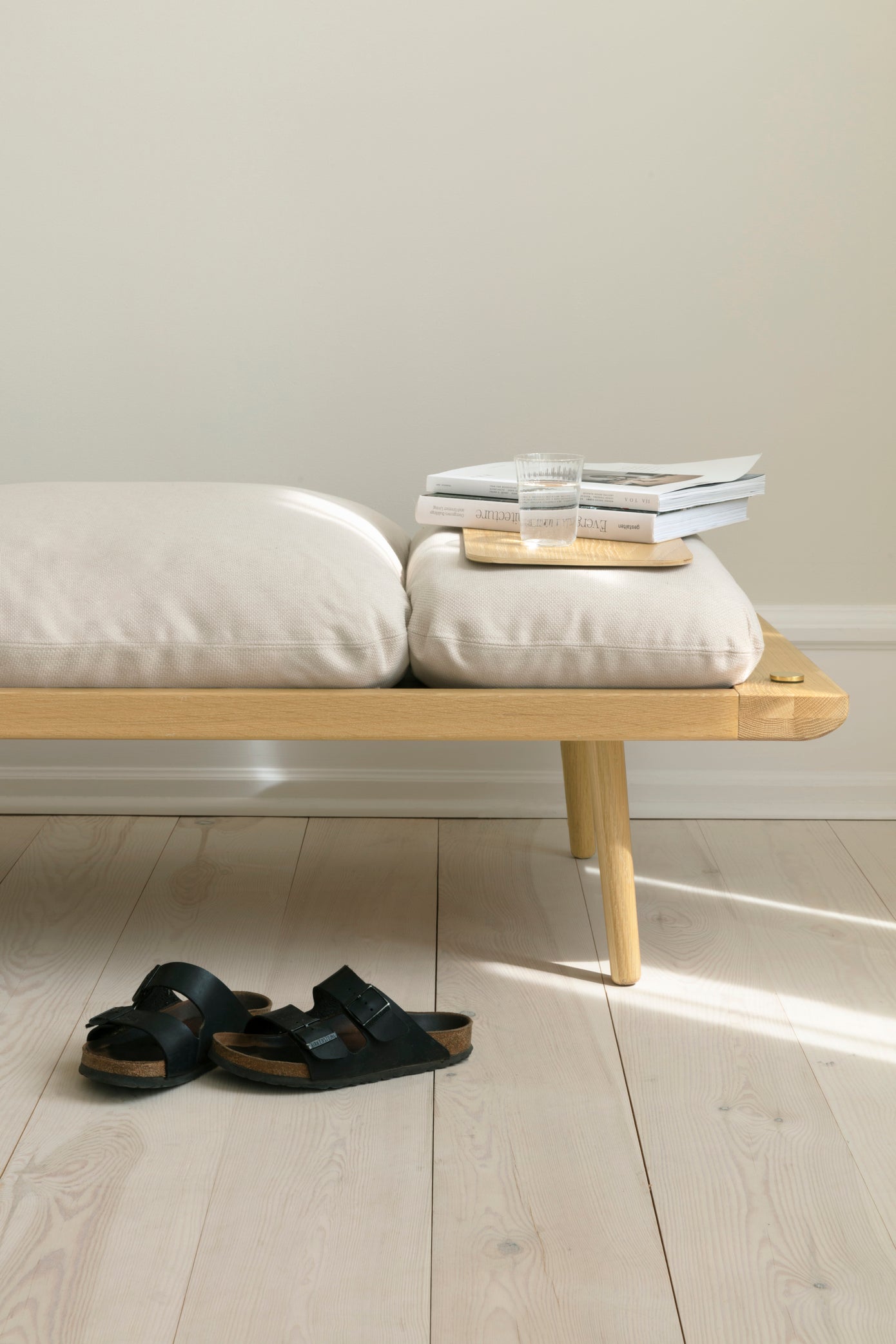 Lounge Around | 1.5 seater sofa