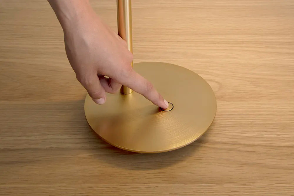 Omni | table lamp