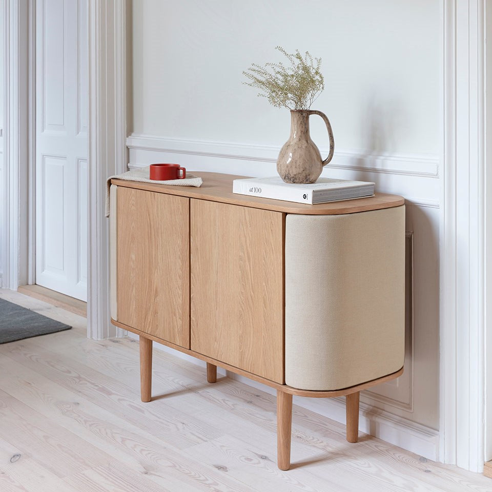 UMAGE Lifestyle Treasuress 2Door Oak Whitesands 2 Ffd7749c 59F0 4158 9546 Ce65d49a683e